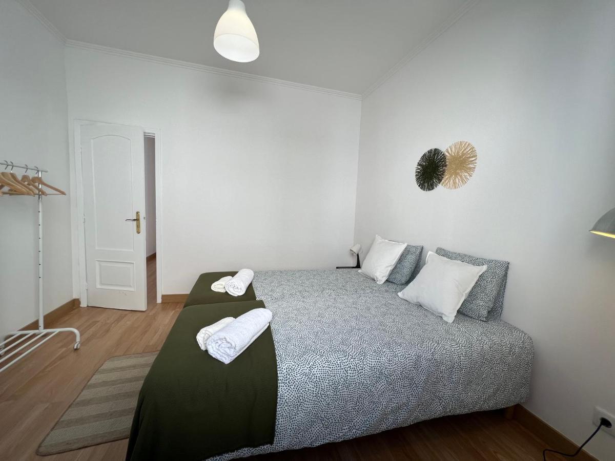 Studios Xl & Xl Plus Costa de Caparica Ngoại thất bức ảnh
