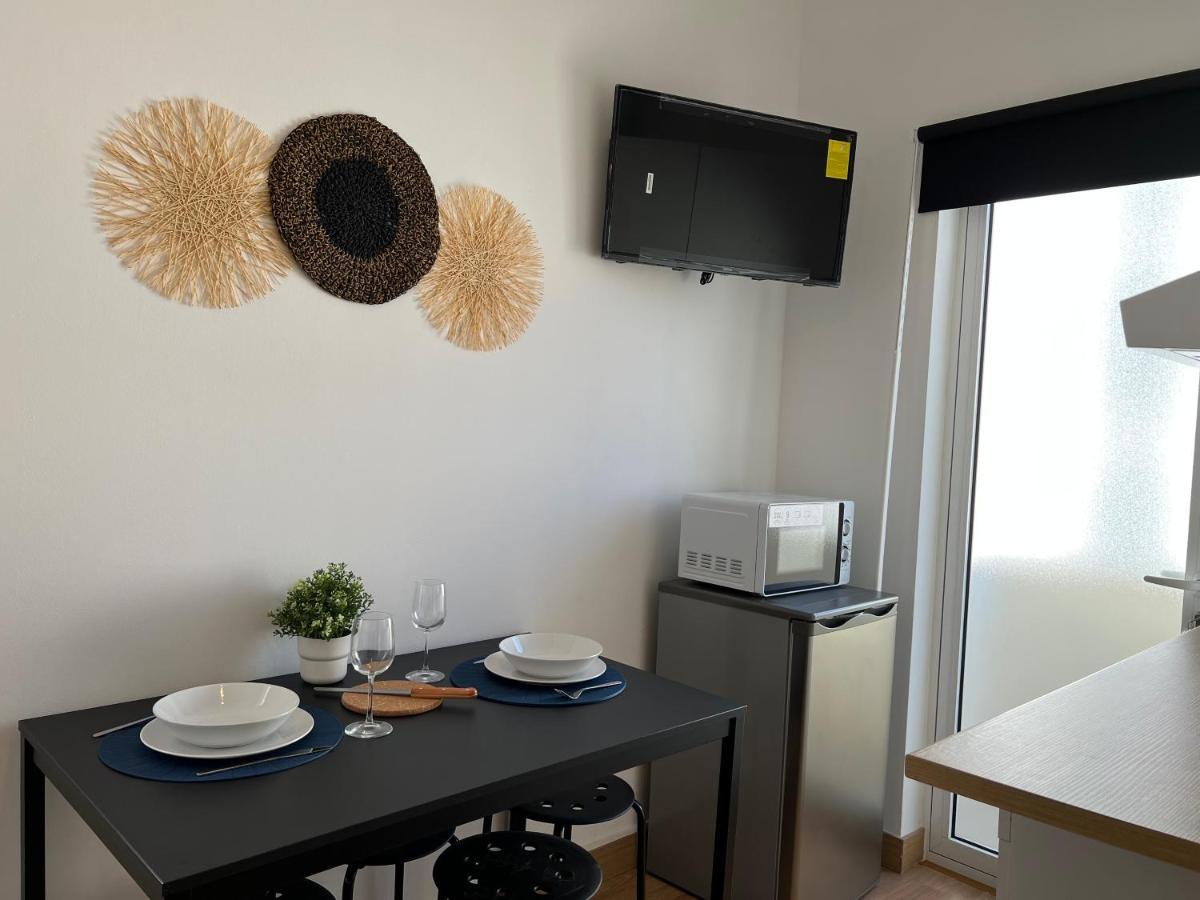 Studios Xl & Xl Plus Costa de Caparica Ngoại thất bức ảnh