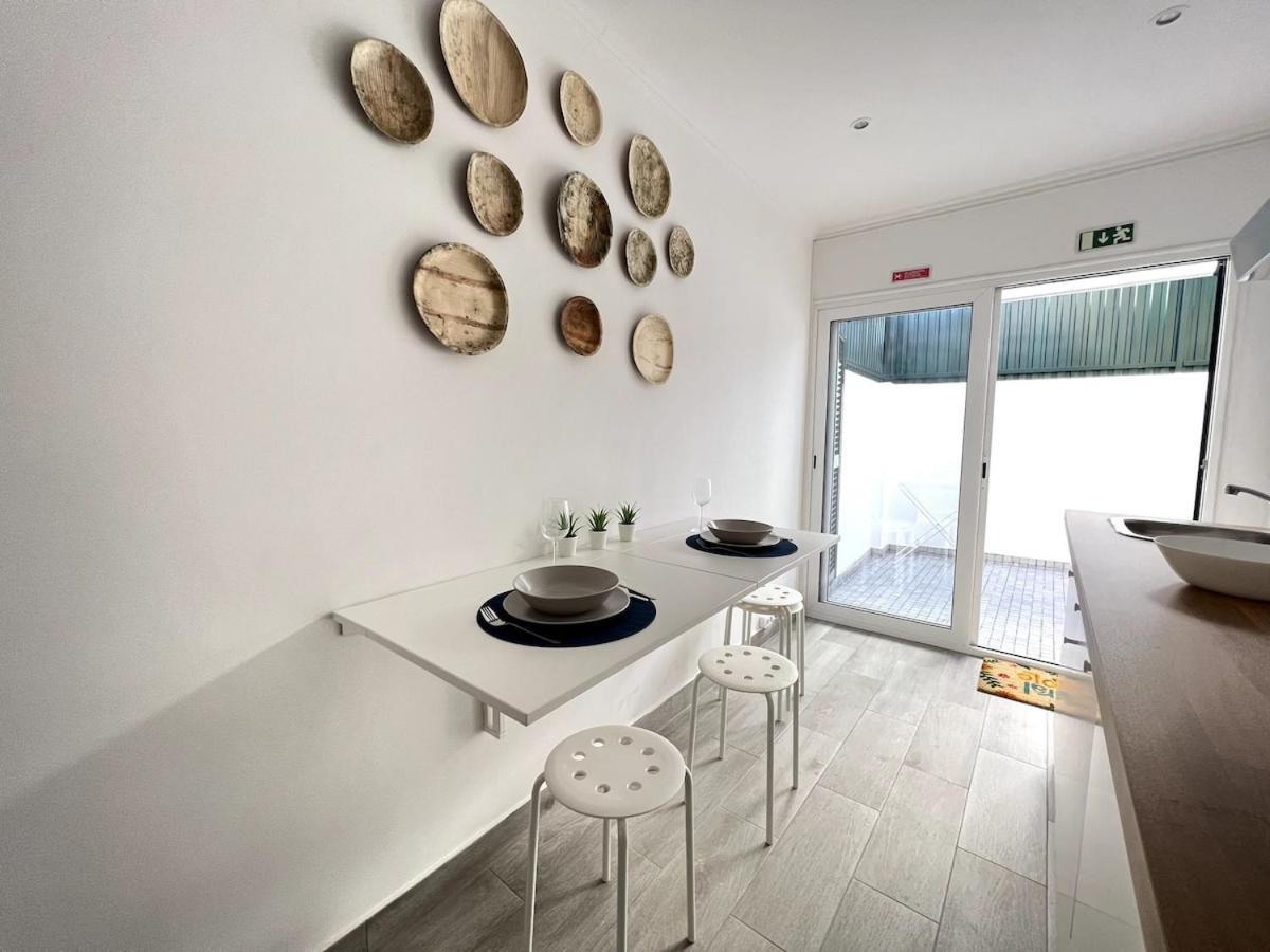 Studios Xl & Xl Plus Costa de Caparica Ngoại thất bức ảnh