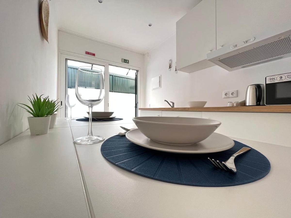 Studios Xl & Xl Plus Costa de Caparica Ngoại thất bức ảnh